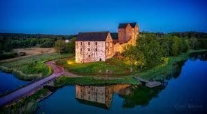 16.-18.5 BRANDÖ JA KURKISTUS KEVÄÄSEEN HERÄÄVÄÄN AHVENANMAAHAN